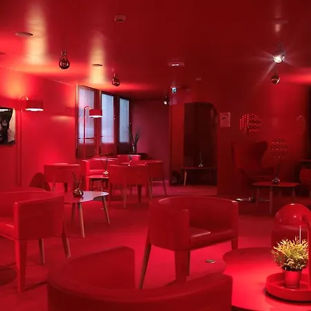 巴黎韦利济城市舒适公寓式酒店 4* 韦利济·维拉库布莱