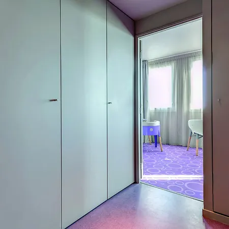 Appart'city Collection Paris 4* Vélizy-Villacoublay